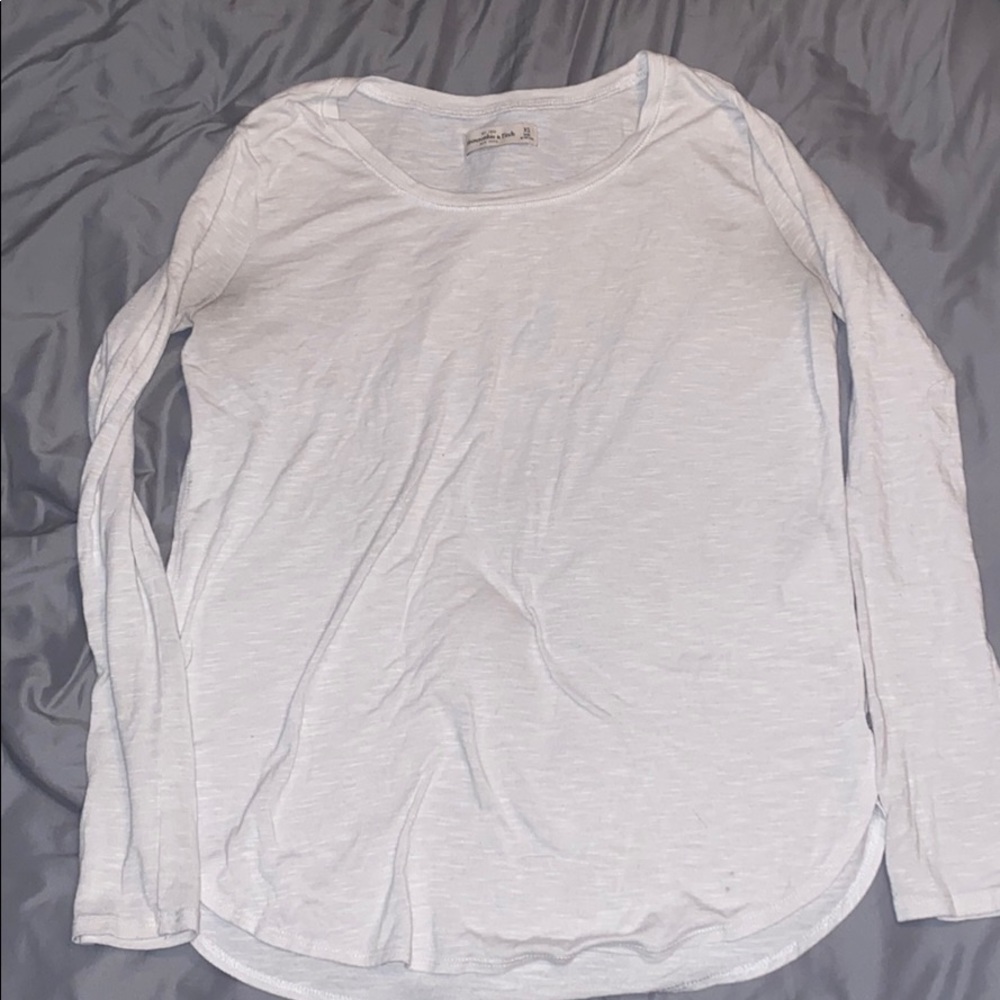 White long sleeve shirt